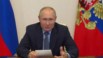 Владимир Путин пообщался с учителями, школьниками, преподавателями вузов и студентами