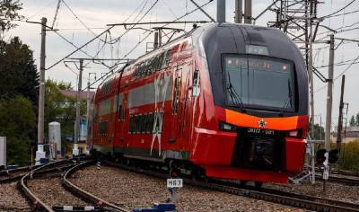 На МЦК в Москве запустили двухэтажный поезд