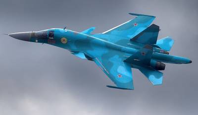 В ходе учений под Воронежем Су-34 совершили посадку на автотрассу Е-38