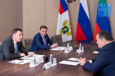 Сергей Меликов обсудил с Дмитрием Патрушевым потенциал развития АПК Дагестана