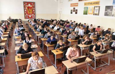 В Азербайджане объявлены результаты собеседования по приему на работу учителей