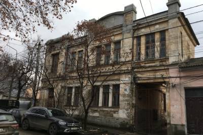 В Крыму пересмотрят список аварийного жилья