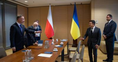 Зеленский и Дуда задумали соединить Украину и Польшу скоростным поездом
