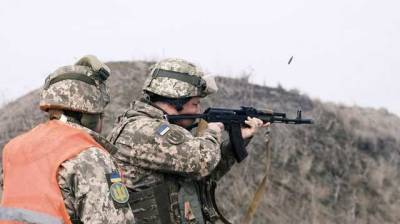 Военные учения со стрельбами проходят в Краматорске