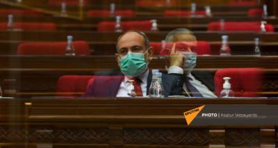 Самый жаркий день в парламенте Армении: как это было – фотолента