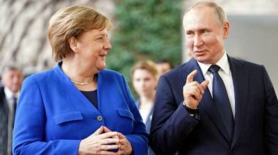 Меркель упрекнули за слабую реакцию на попытки России расколоть Европу