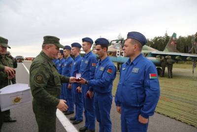 Громкие овации лидской авиации: 116-я ШАБ приняла участие в совместных специальных учениях