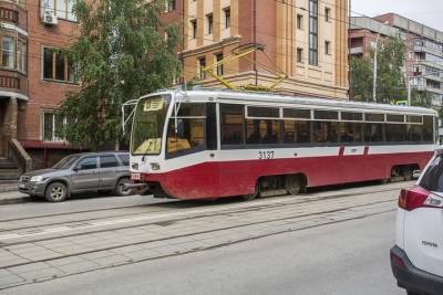 Столетний трамвай из Новосибирска отправят на реставрацию в Санкт-Петербург