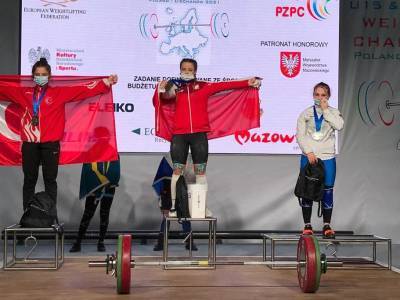Сахалинская тяжелоатлетка завоевала бронзу на первенстве Европы