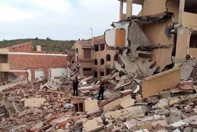 В Испании обрушился жилой дом с людьми