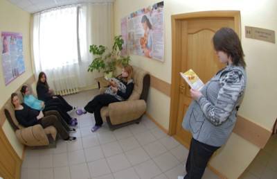 Беременных женщин начнут вакцинировать от COVID-19 в Иркутской области