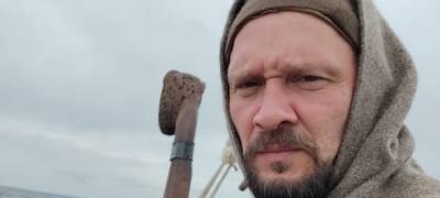 Выяснилось, что за «викинги» в доспехах гуляли по улицам райцентра в Карелии (ФОТО)