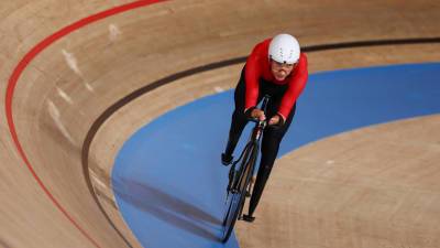 Российский велогонщик Асташов с мировым рекордом вышел в финал Паралимпиады в Токио