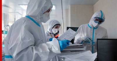 Срок наступления четвертой волны коронавируса в России спрогнозировала инфекционист