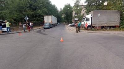 Две женщины пострадали в массовом ДТП в Воронеже