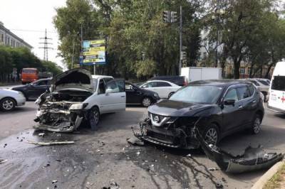 В Хабаровске разбитый автомобиль на месте ДТП обокрал случайный прохожий