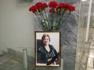 Прощание с Ниной Шмаровой пройдет на Краснозатонском кладбище