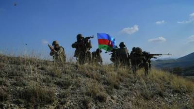 Азербайджанские военные заблокировали важную трассу в Армении