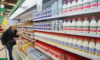 Молочный союз пожаловался в правительство на высокие наценки торговых сетей