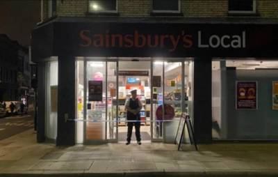В Лондоне закрыли супермаркеты, в которых побывал "отравитель" со шприцем