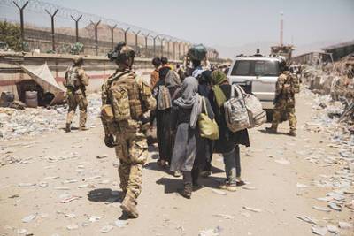 ЦРУ провело тайные эвакуационные операции за пределами аэропорта Кабула