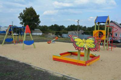 В Белгородской области построили детскую площадку по инициативе жителей