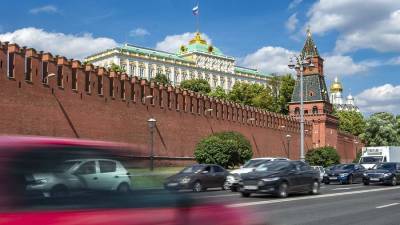 В Кремле не исключили внесение изменений в закон об иноагентах