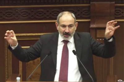 Пашинян обозвал «довеском» парламентскую фракцию экс-президента Армении
