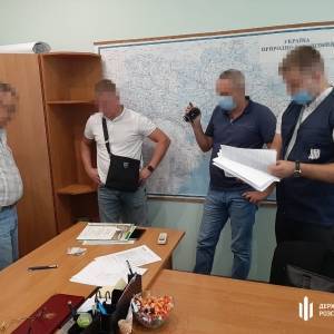 ГБР задержало на взятке депутата, возглавляющего Азово-Сивашский нацпарк. Фото