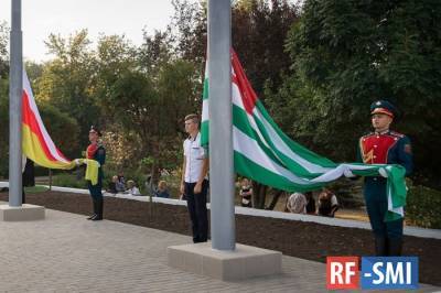 13 лет независимости Абхазии и Южной Осетии