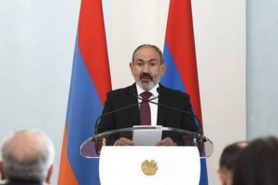 Пашинян обвинил Баку в провокационных действиях на дороге в Сюнике