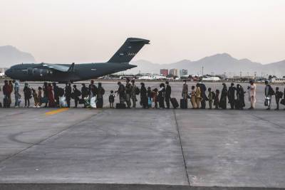 Раскрыто число погибших в аэропорту Кабула