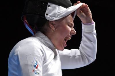 Российская шпажистка Бойкова взяла серебро Паралимпиады-2020