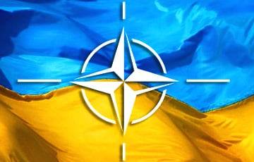 В НАТО утверждают, что решение о вступлении Украины подтвердили на самом высоком политическом уровне