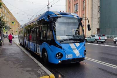 Комтранс Петербурга выбрал пять автобусных перевозчиков в рамках новой модели обслуживания