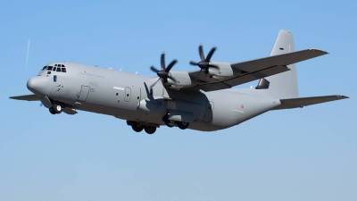 Самолет итальянских ВВС попал под обстрел в аэропорту Кабула
