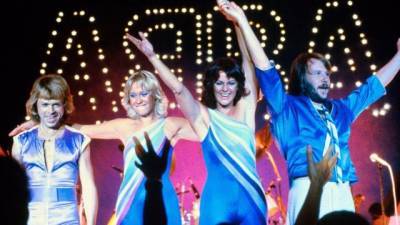 Группа ABBA возвращается на сцену