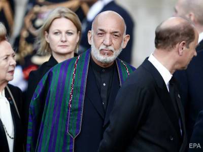 В Афганистане "Талибан" отправил под домашний арест экс-президента страны Карзая – СМИ