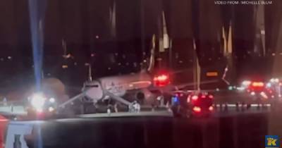 Смартфон Samsung Galaxy A21 загорелся в салоне американского самолета, пострадали два человека (видео)