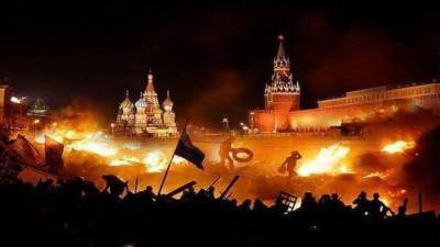 Почему Россия отвергает майдан, к которому подстрекают навальнисты...