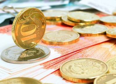 Рубль в сентябре может остаться в коридоре 72-75 за доллар