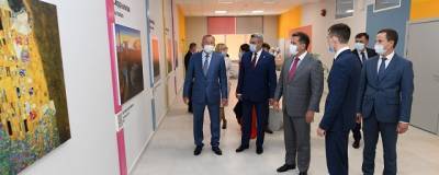 В Казани открывается школа с уроками в очках виртуальной реальности и картинами Ван Гога