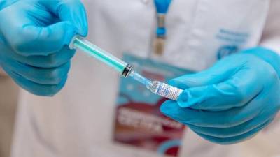 Минздрав РФ зарегистрировал вакцину от коронавируса «Эпиваккорона-Н»