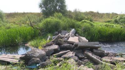 В Воронежской области незаконно завалили плитами устье реки