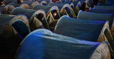 Еврокомиссия: страны НАТО обязаны принять беженцев из Афганистана