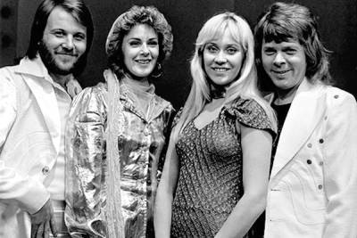 ABBA анонсировала выпуск новых песен спустя почти 40 лет