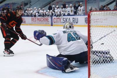Хоккеисты «Авангарда» из Омска одержали верх над ХК «Сочи» на турнире имени Пучкова