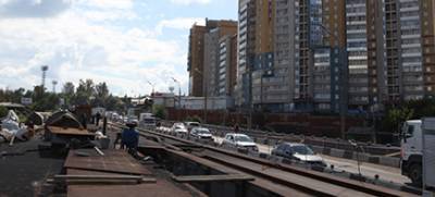 Мэр Иркутска Руслан Болотов потребовал у подрядчика привлечь дополнительные силы для ремонта путепровода на улице Джамбула