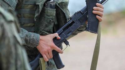 Глава министерства обороны Казахстана рассматривает версию намеренного поджога