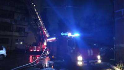 Прокуратура назвала возможную причину пожара в жилом доме в Екатеринбурге